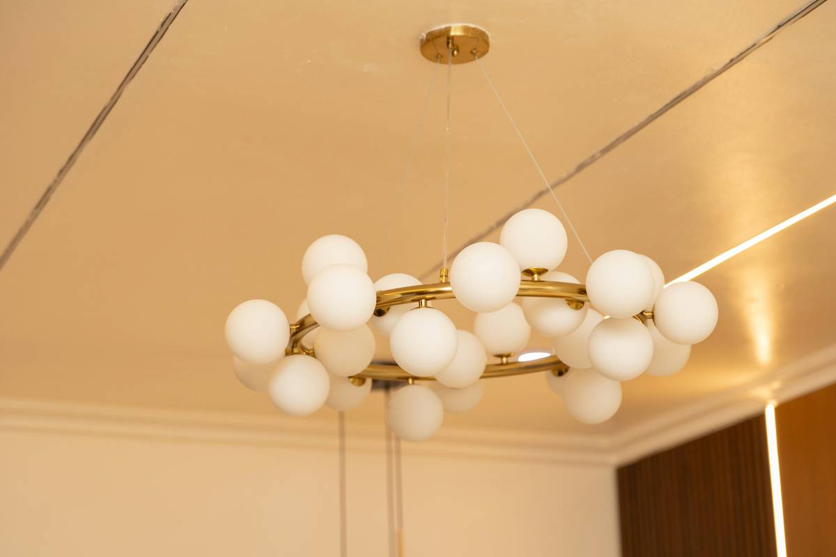 Designer Track Lighting Fixtures: 7 Proven Tips to Avoid Costly Mistakes